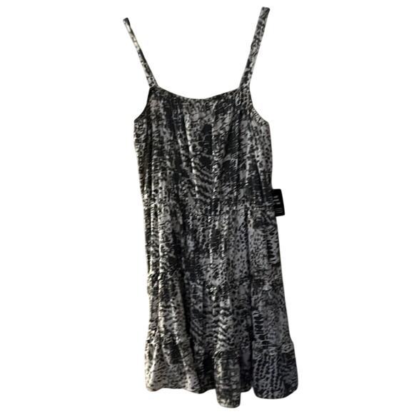Express Gray Animal Print Tiered Dress Size M - Picture 3 of 8